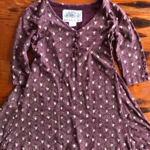 Effie’s Heart fit & flare top, burgundy eggplant color, 3/4 sleeves, size M